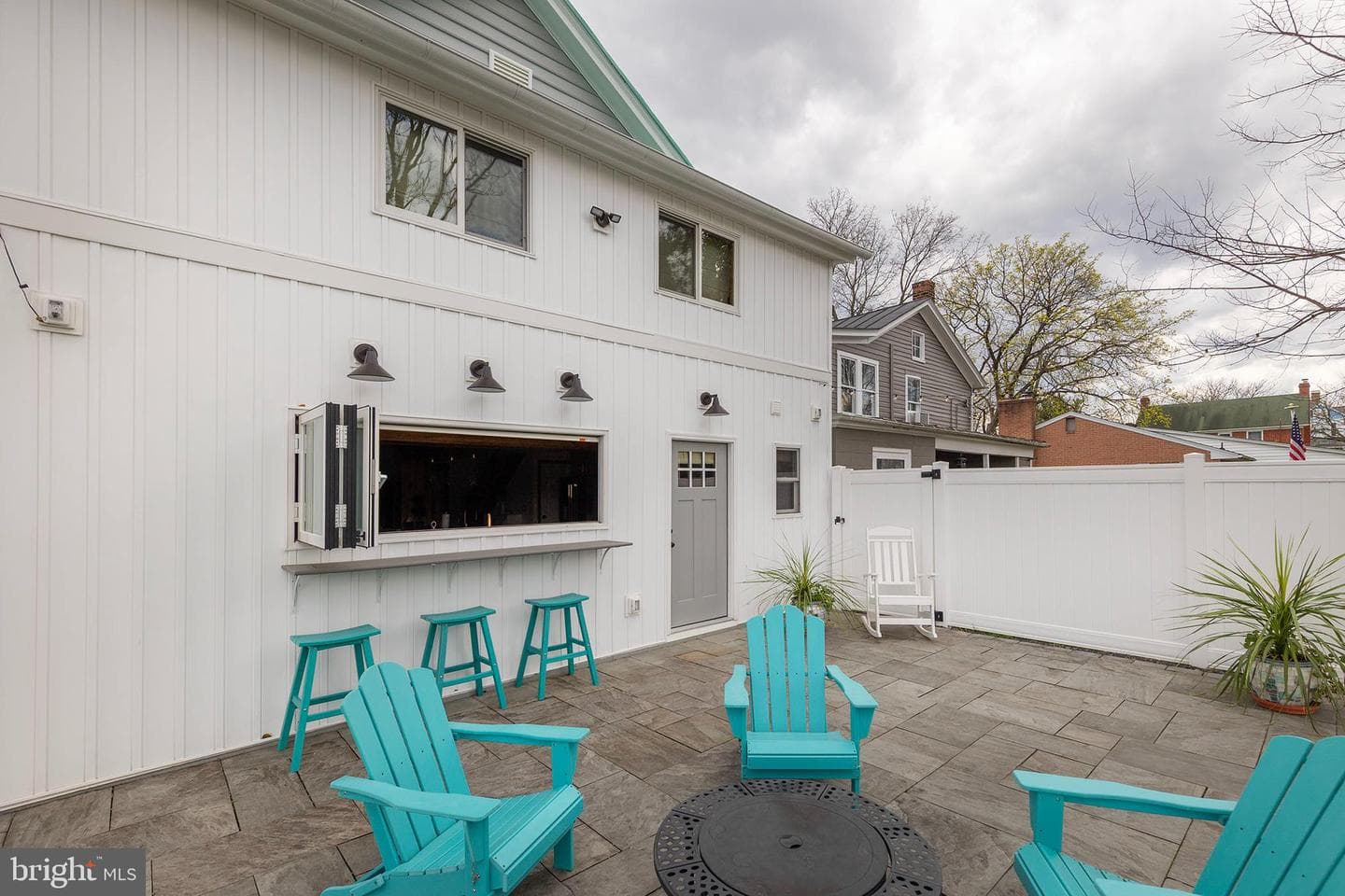 112 W Germain Street photo 24