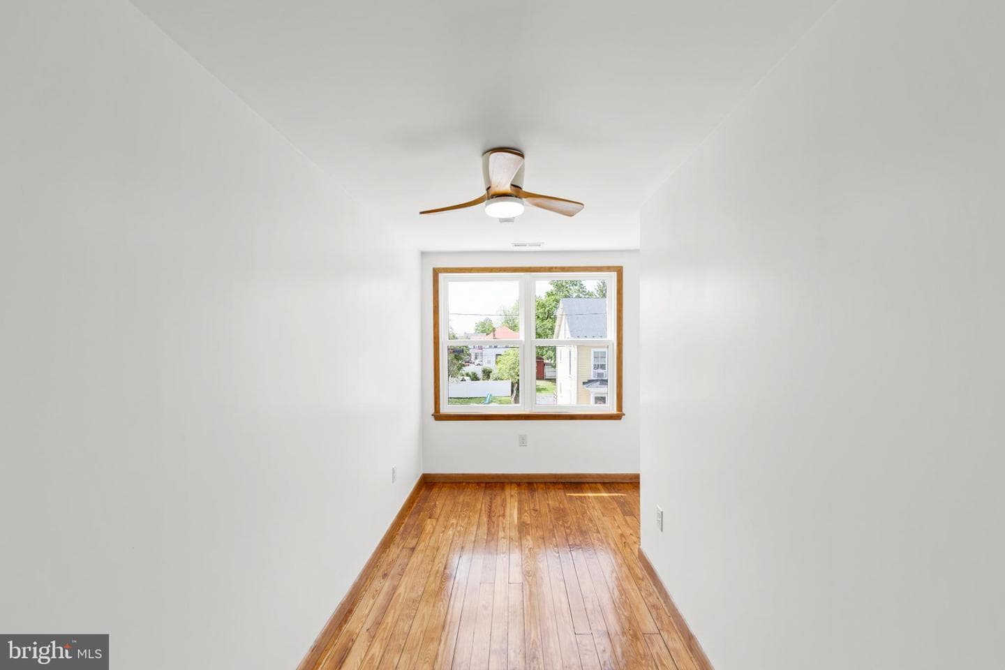 112 W Germain Street photo 9