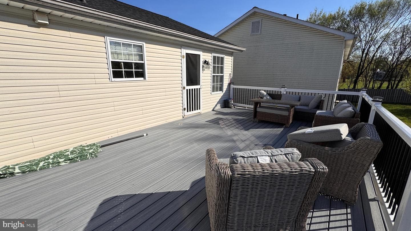 623 Smithfield Avenue photo 12
