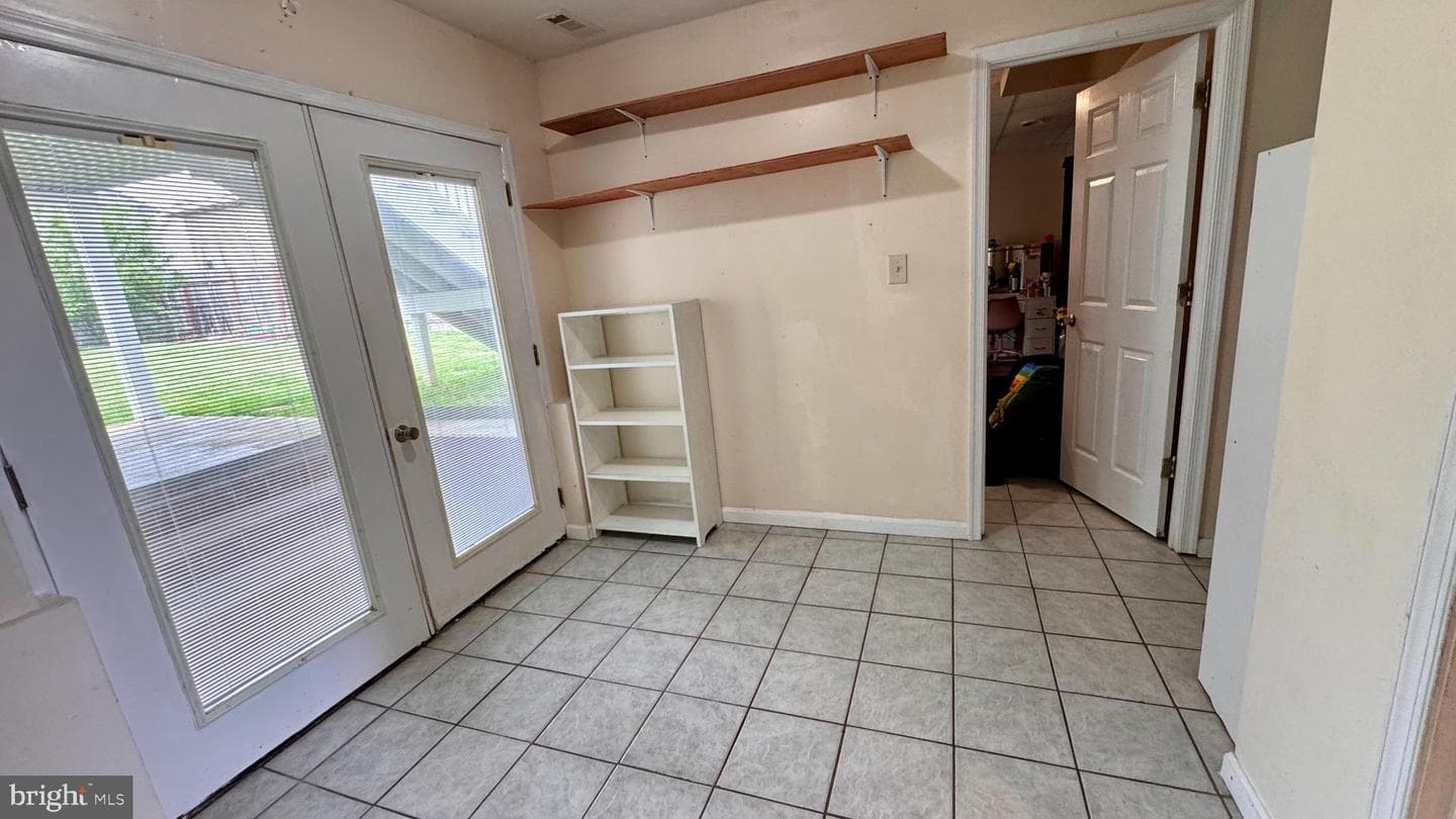 623 Smithfield Avenue photo 30