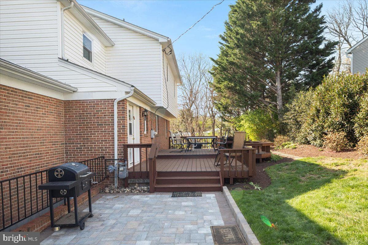 1300 Caroline Street photo 33
