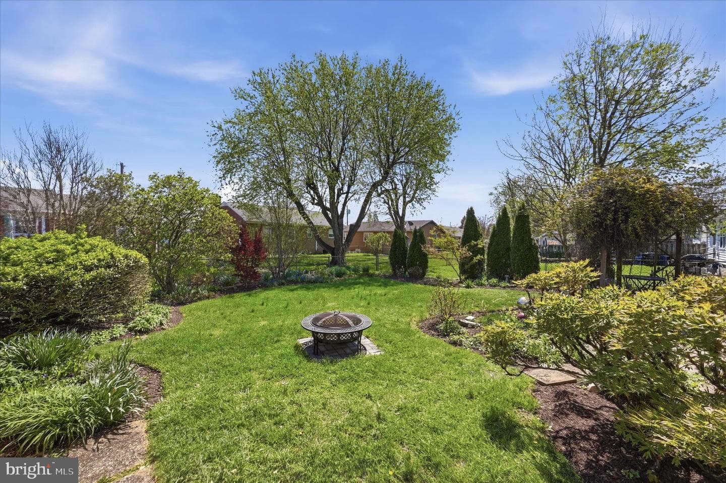 624 Butler Avenue photo 32