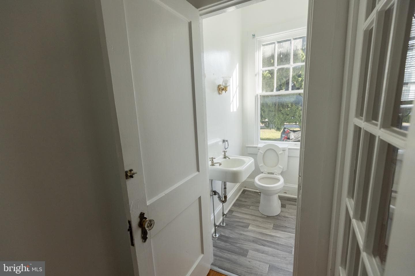 1400 Valley Avenue photo 21