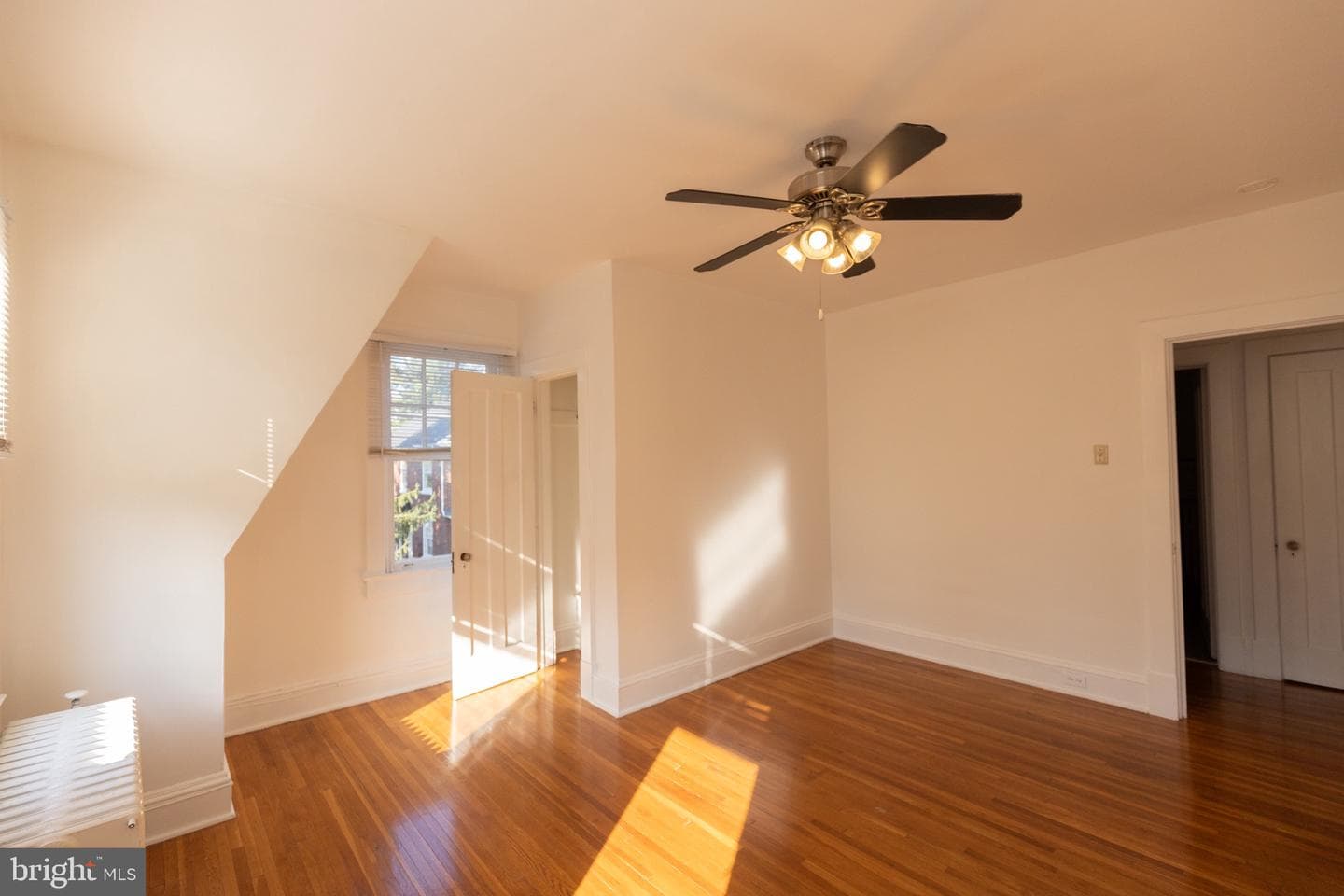 1400 Valley Avenue photo 40