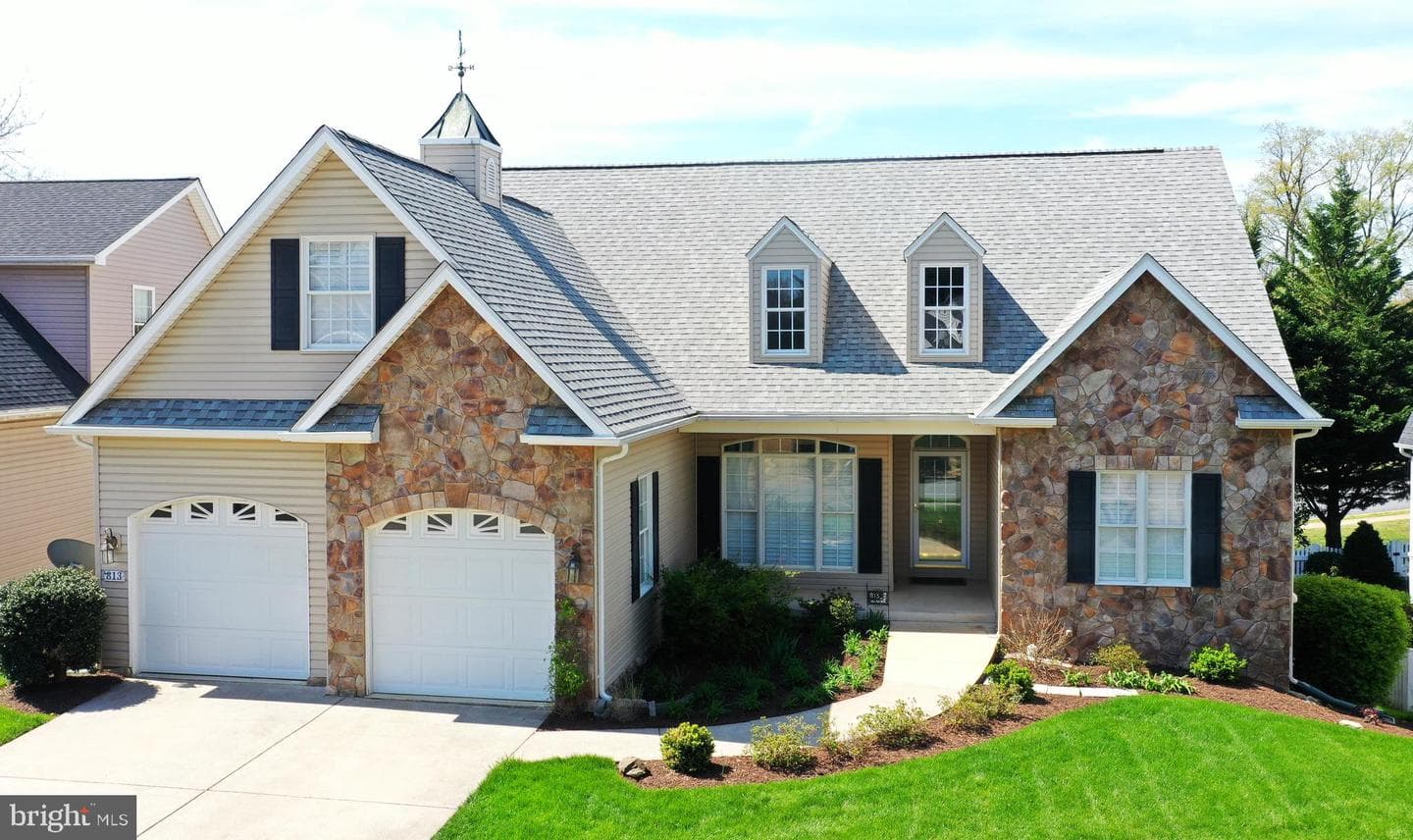 813 Chelsea Drive, Winchester