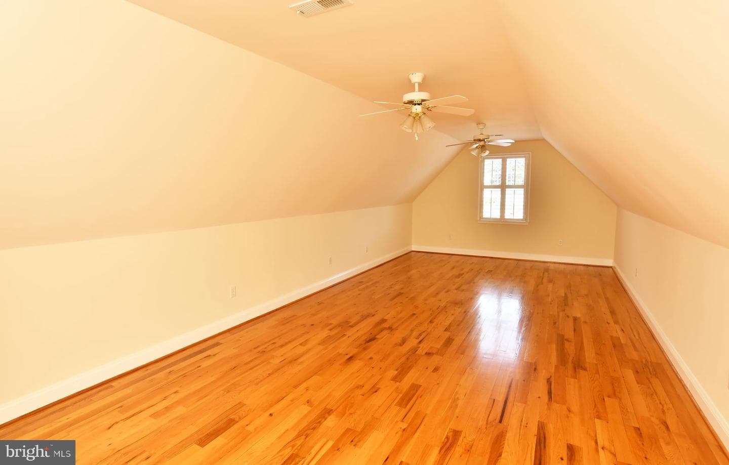 813 Chelsea Drive photo 38