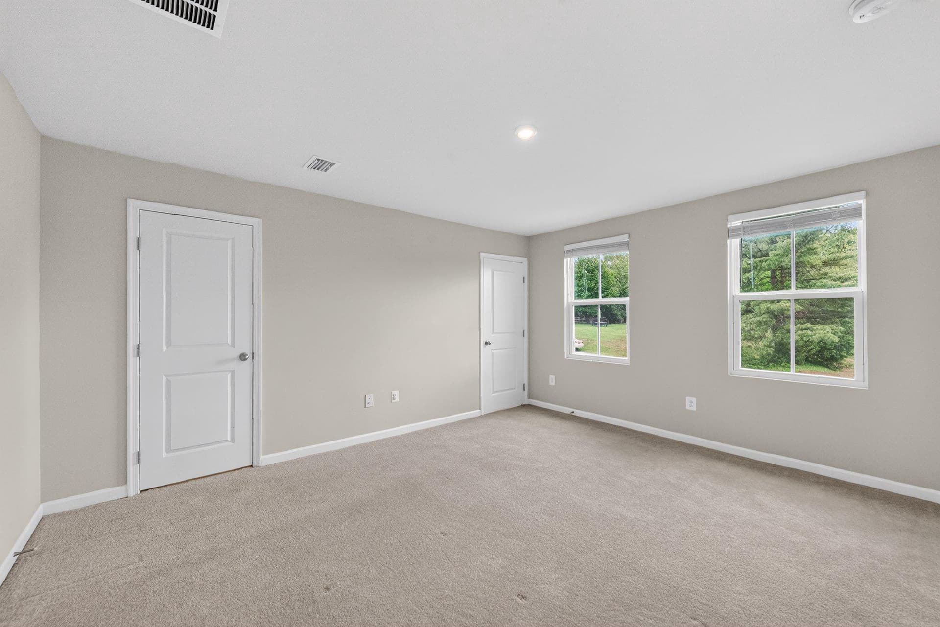 310 Longview Avenue photo 27