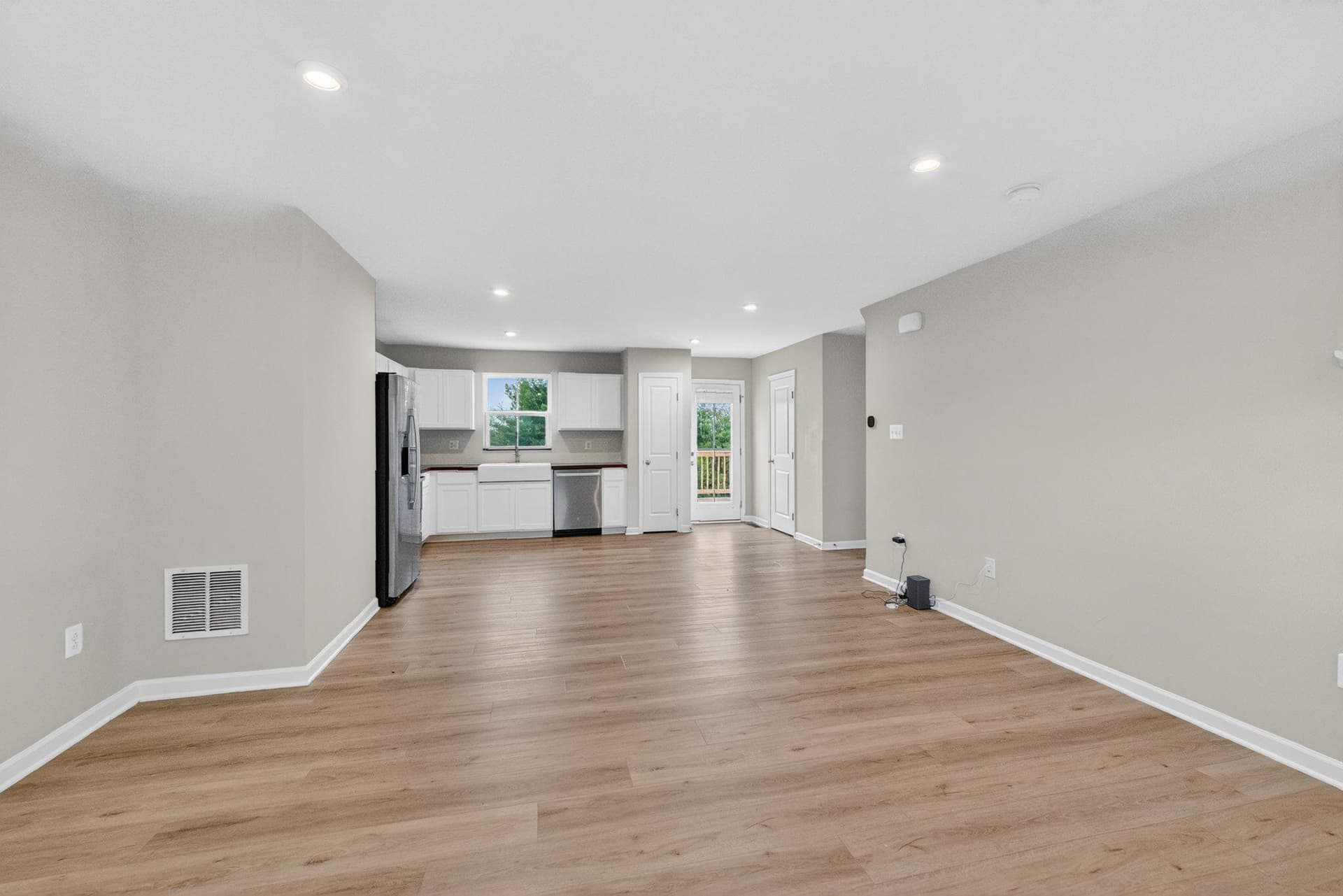 310 Longview Avenue photo 7