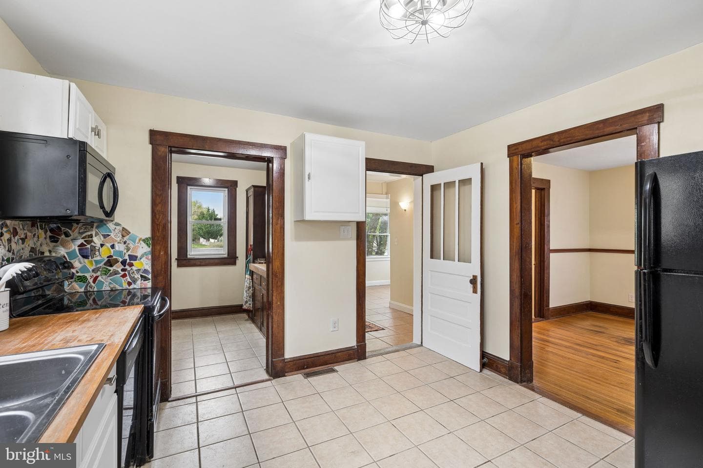 707 E Cork Street photo 25