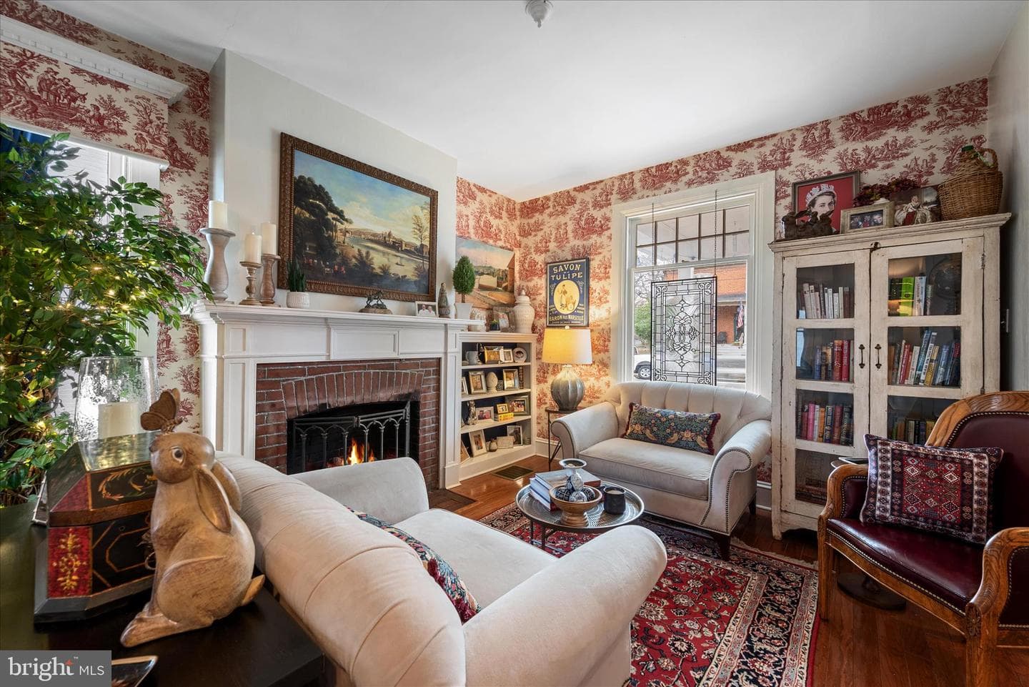 312 W Cecil Street photo 8