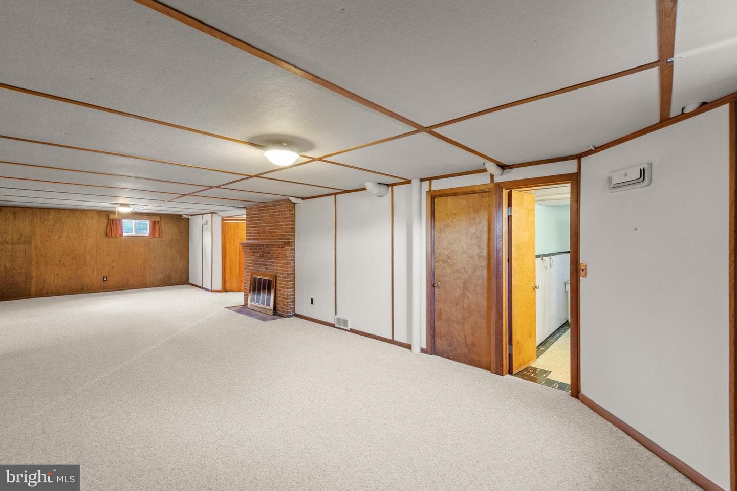 328 Longview Avenue photo 34