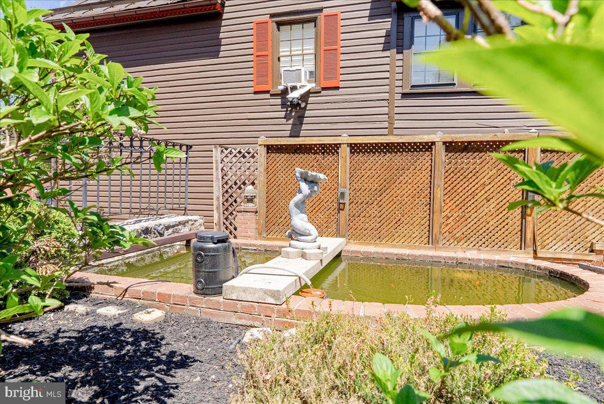 510 S Loudoun Street photo 12