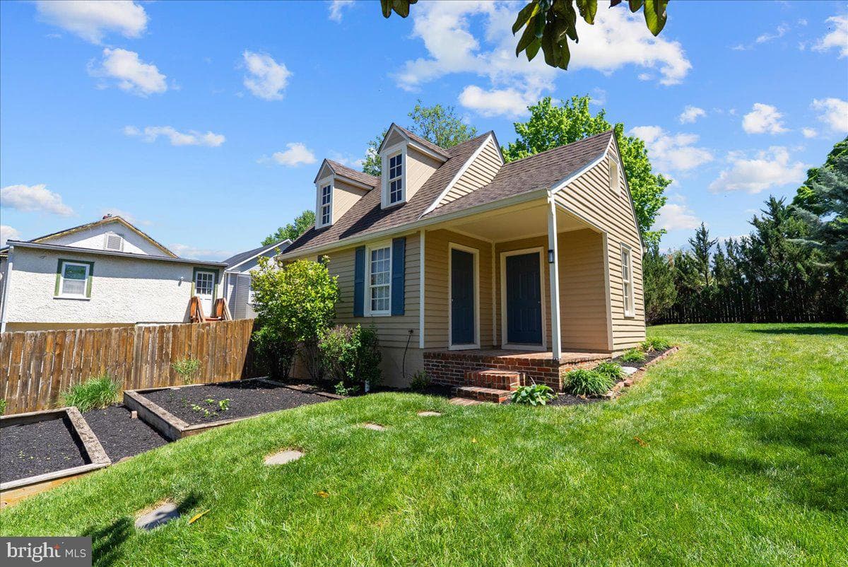 510 S Loudoun Street photo 7