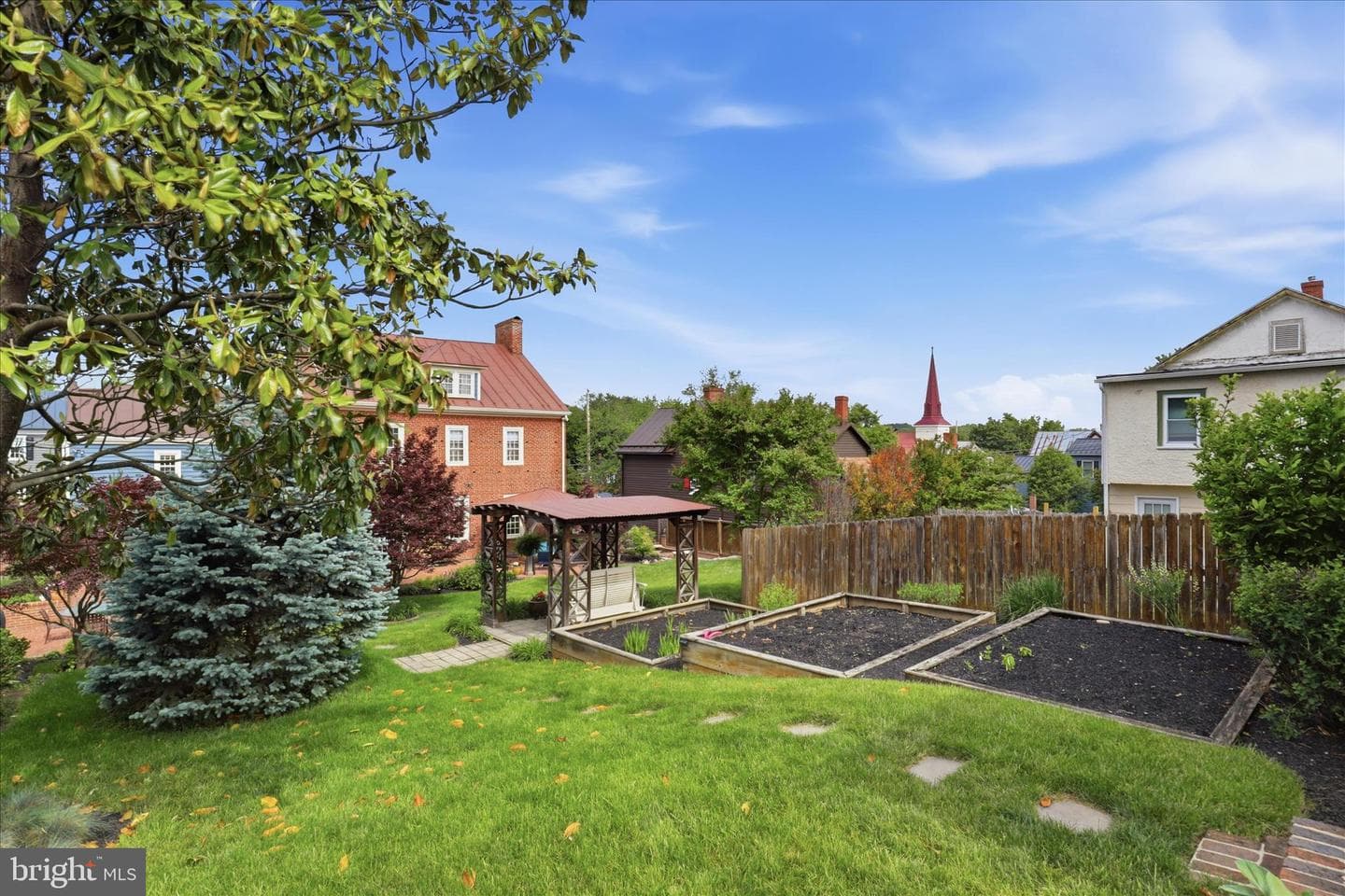 510 S Loudoun Street photo 86