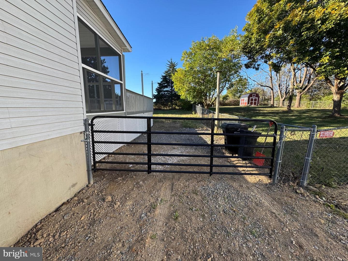 419 Summit Avenue photo 86