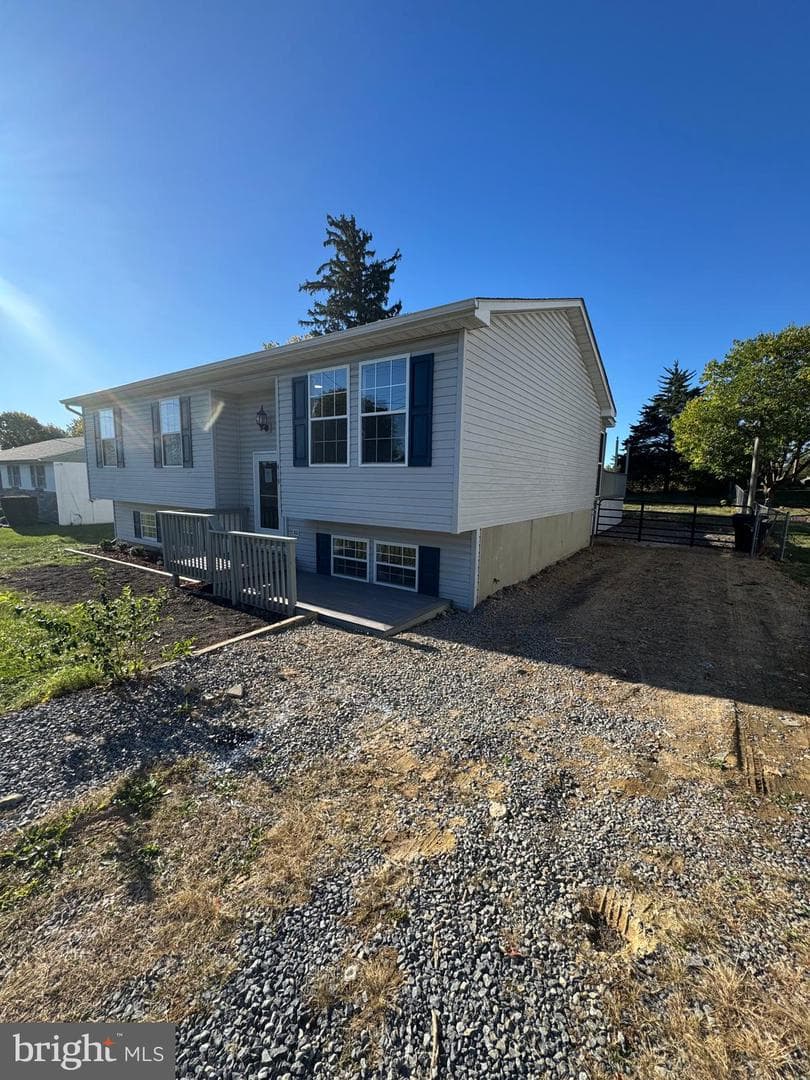 419 Summit Avenue photo 90
