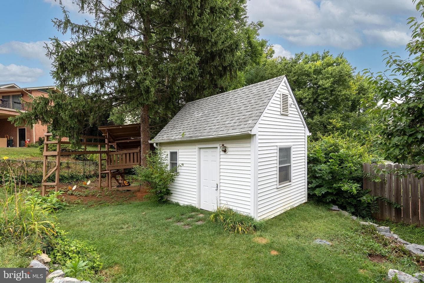1709 Brandon Drive photo 39