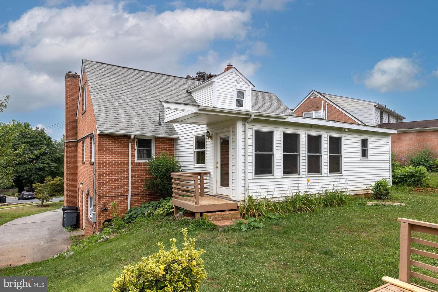 1709 Brandon Drive photo 40