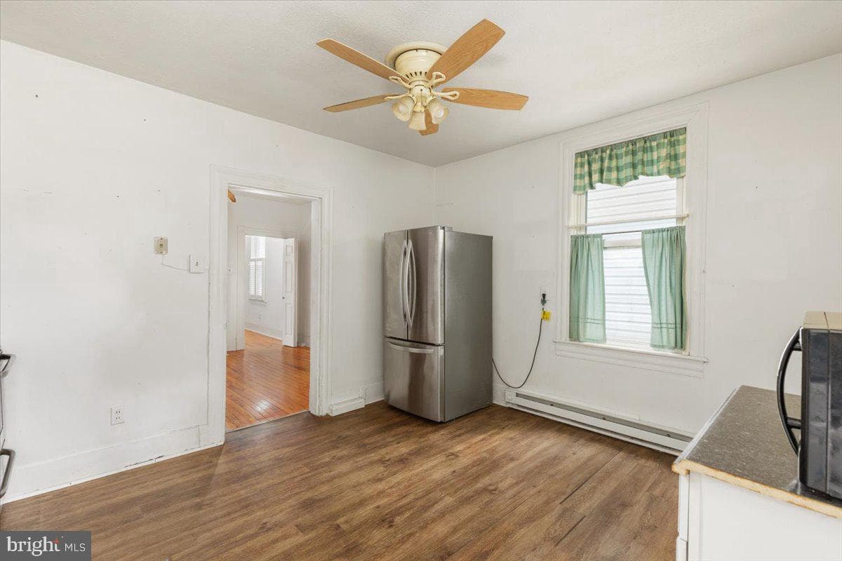 307 E Piccadilly Street photo 12