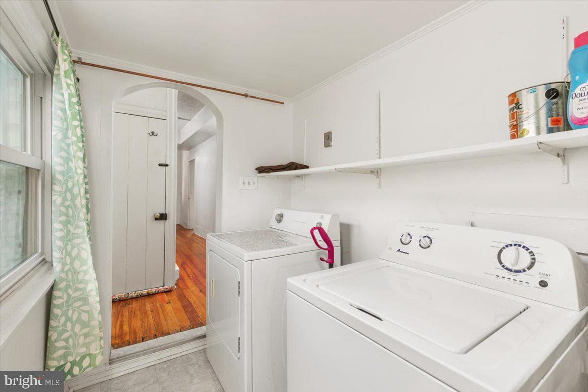 307 E Piccadilly Street photo 15