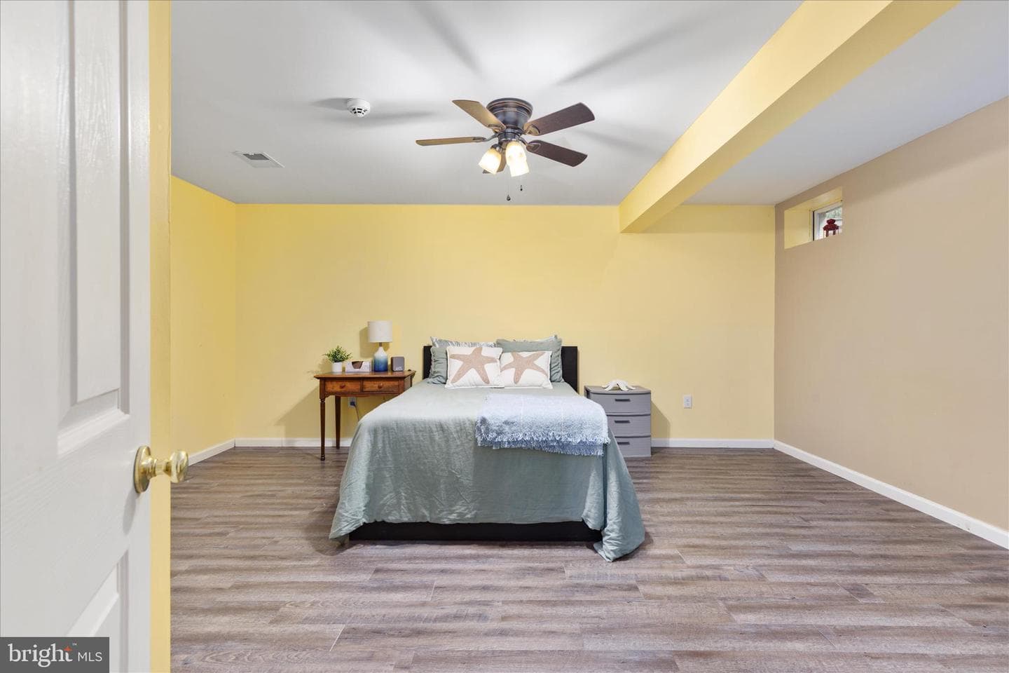 660 Beehive Way photo 33