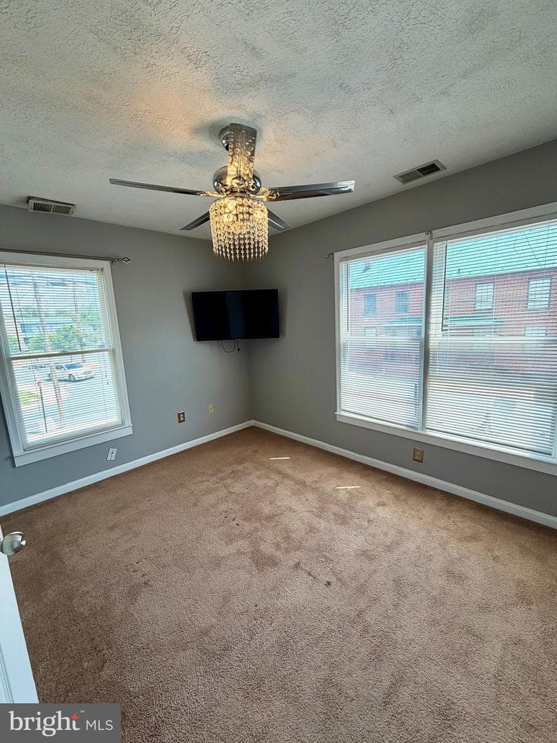 321 N Kent Street photo 19