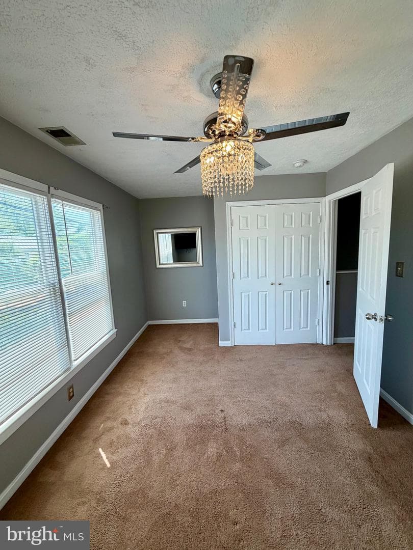 321 N Kent Street photo 20