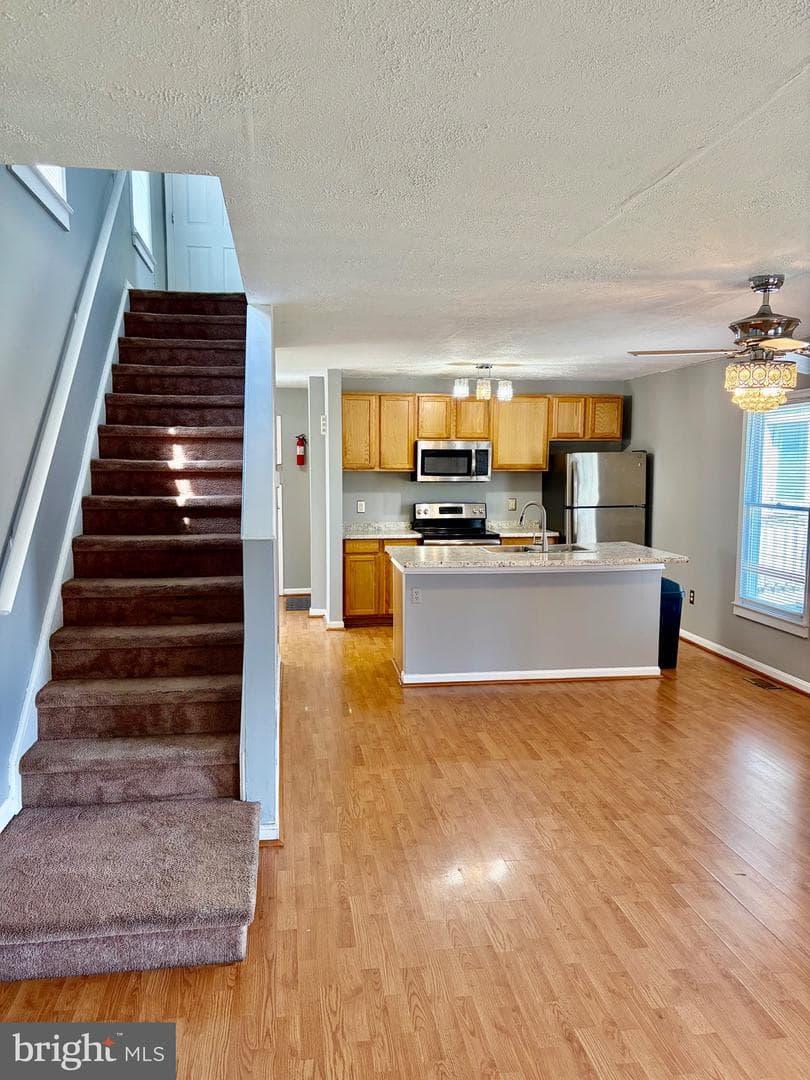 321 N Kent Street photo 3