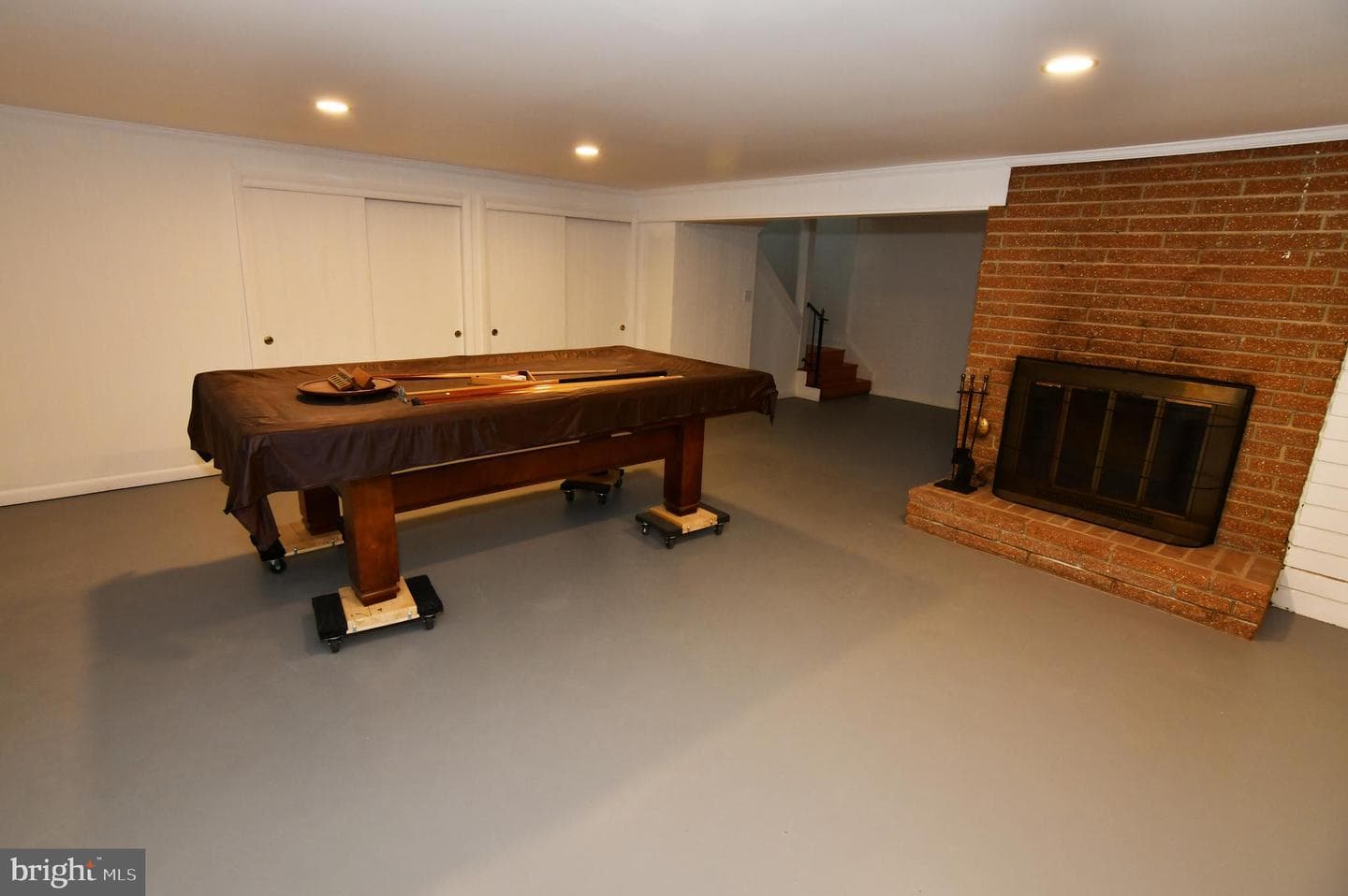 437 Beechcroft Road photo 32