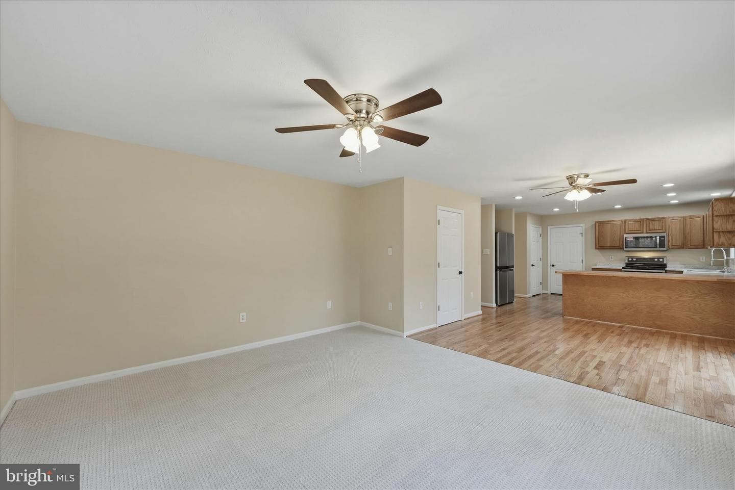 620 Crystal Court photo 19