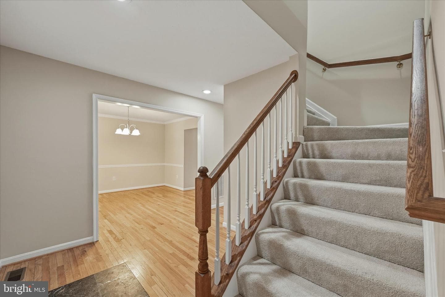 620 Crystal Court photo 22