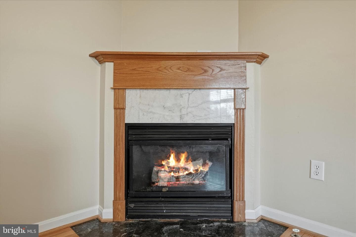 620 Crystal Court photo 7