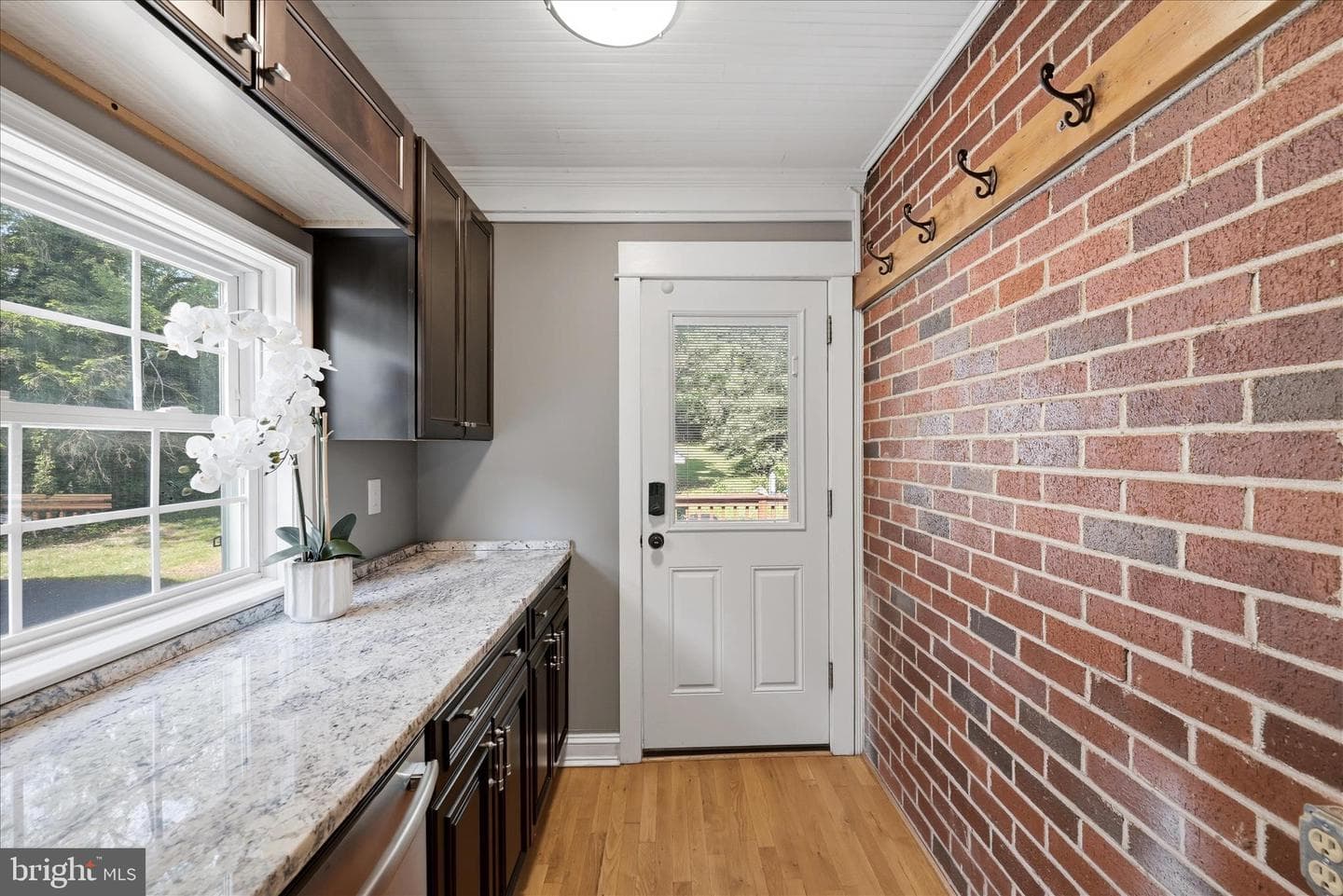 1423 Greystone Ter photo 18