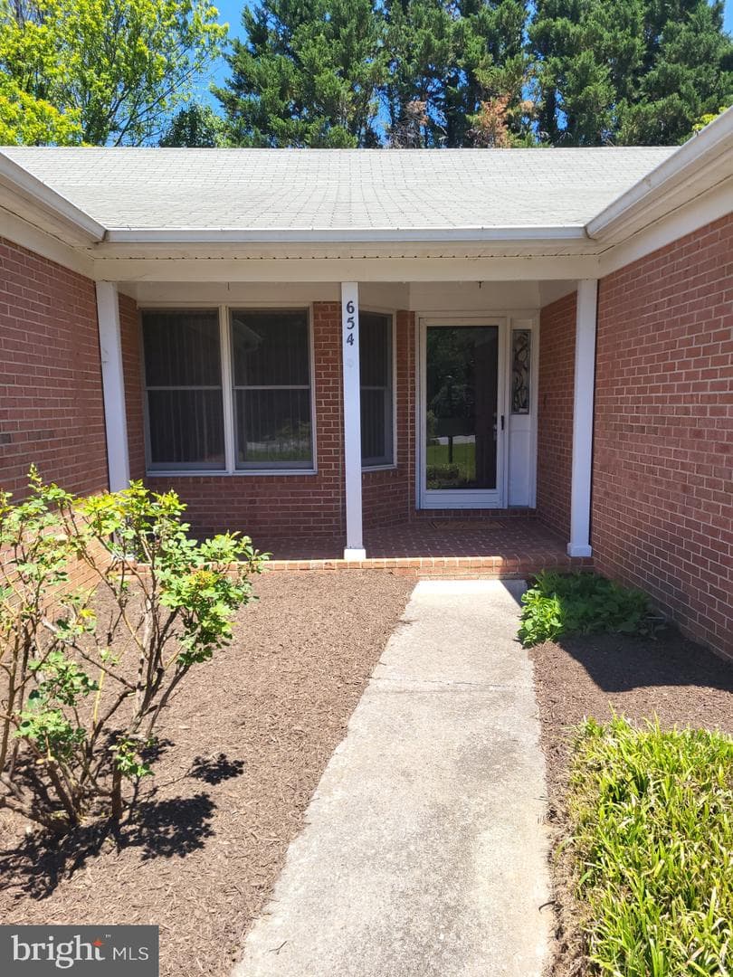 654 Treys Drive photo 5
