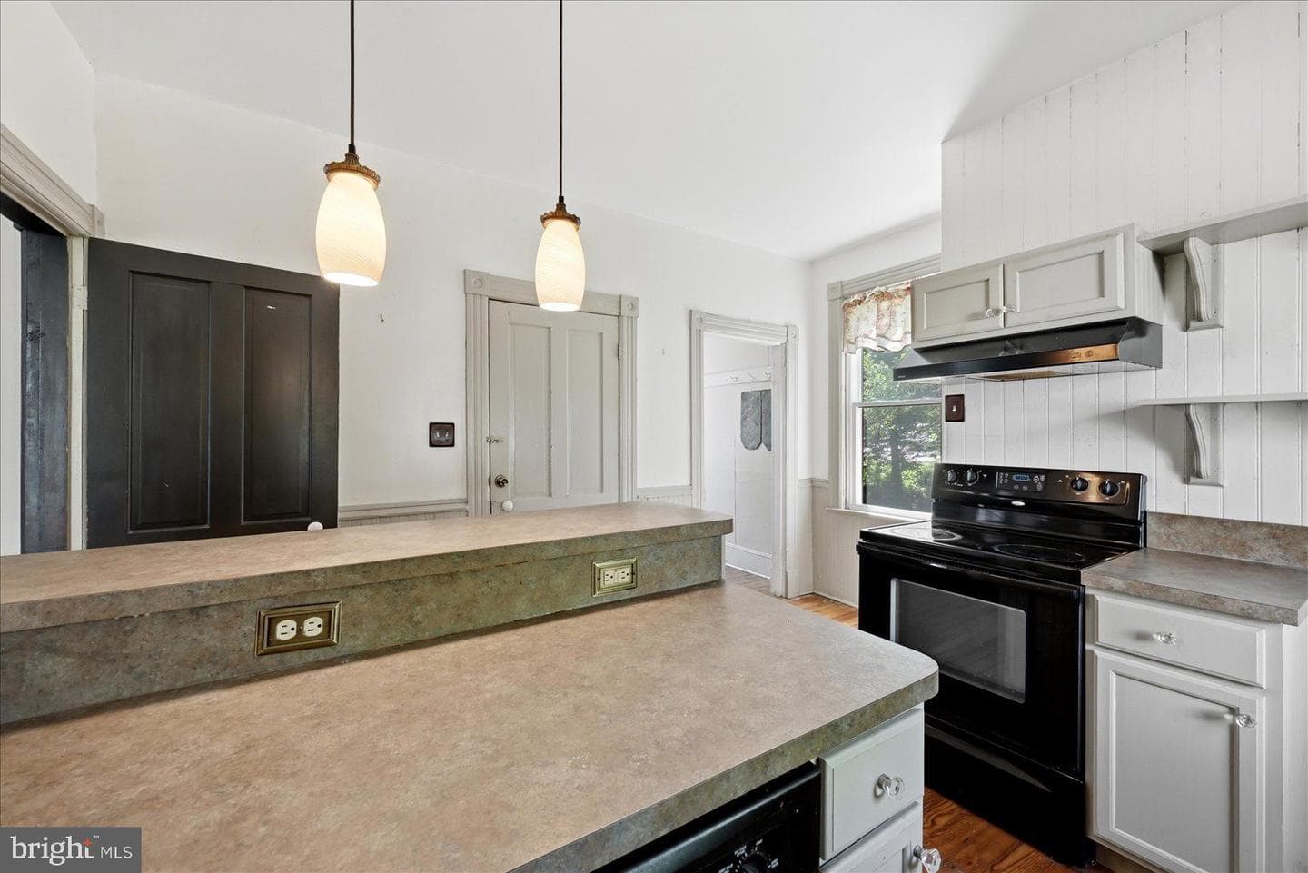 519 Fairmont Avenue photo 16