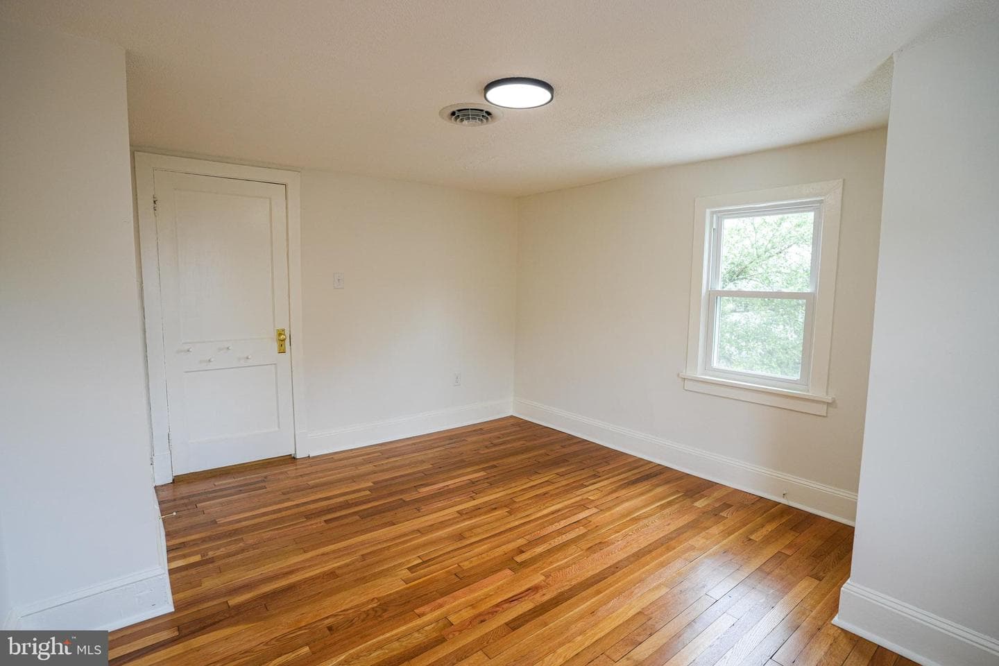 632 Watson Avenue photo 12