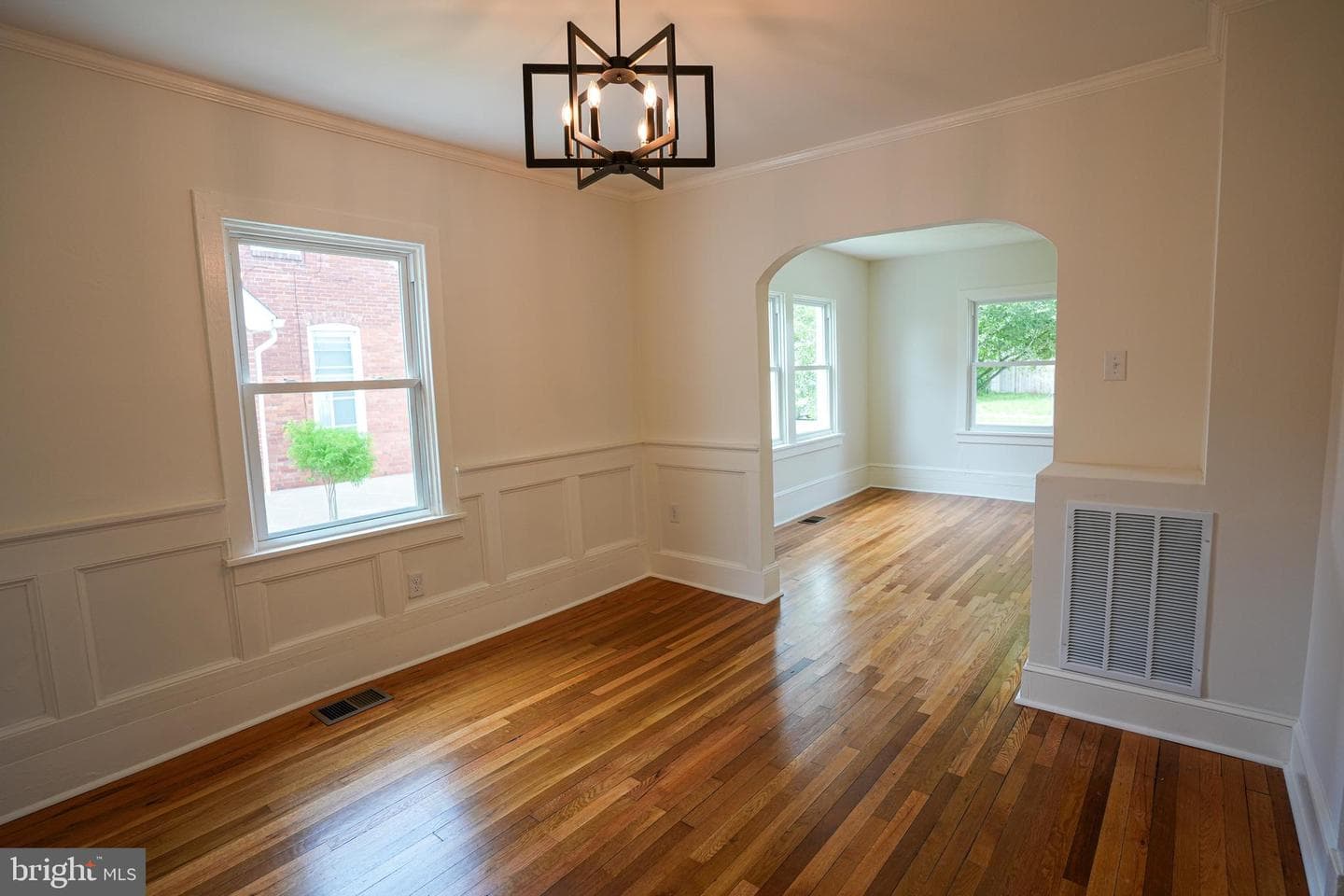 632 Watson Avenue photo 4