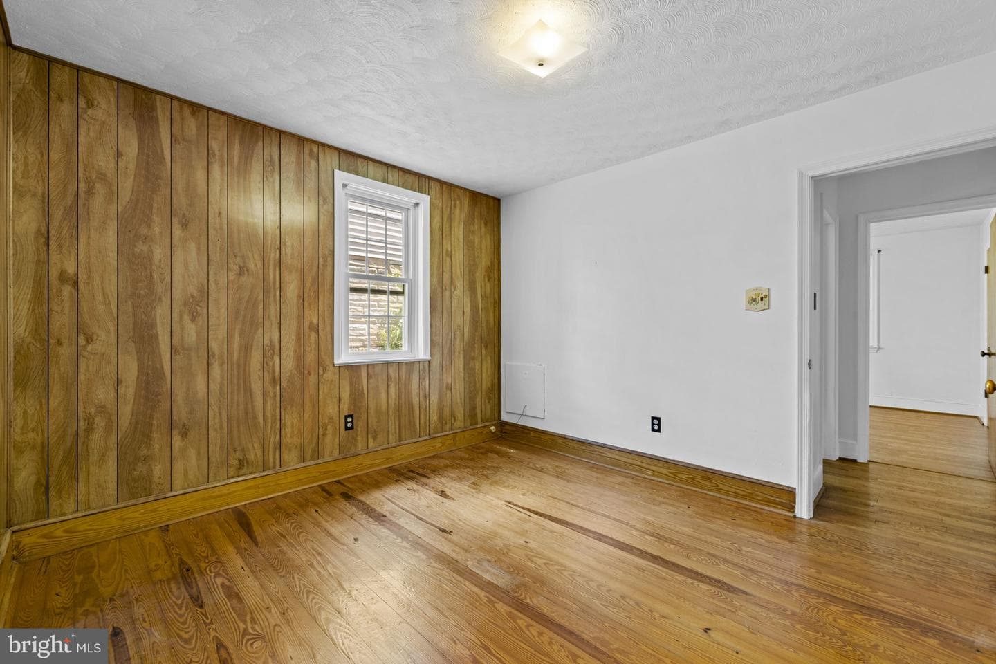 2917 First St photo 27