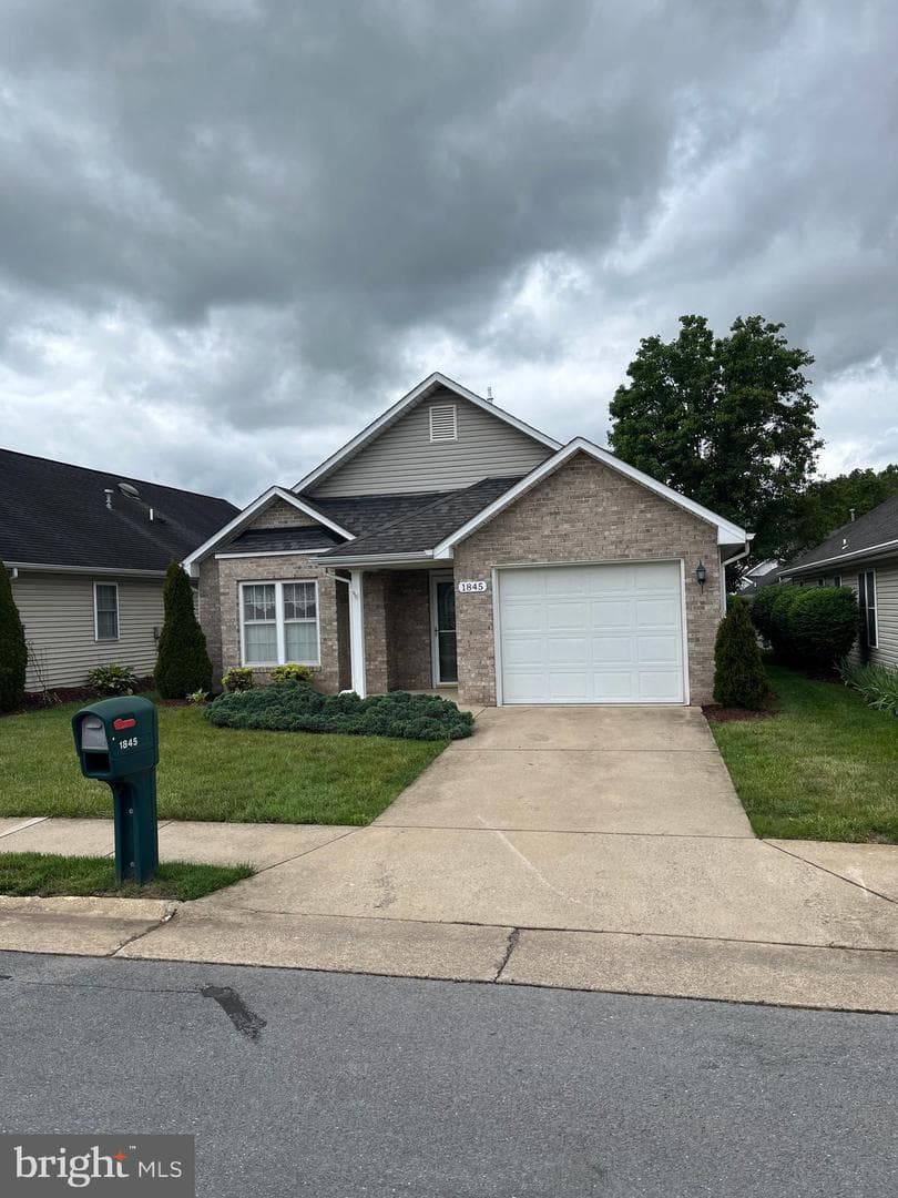 1845 Rosser Lane, Winchester