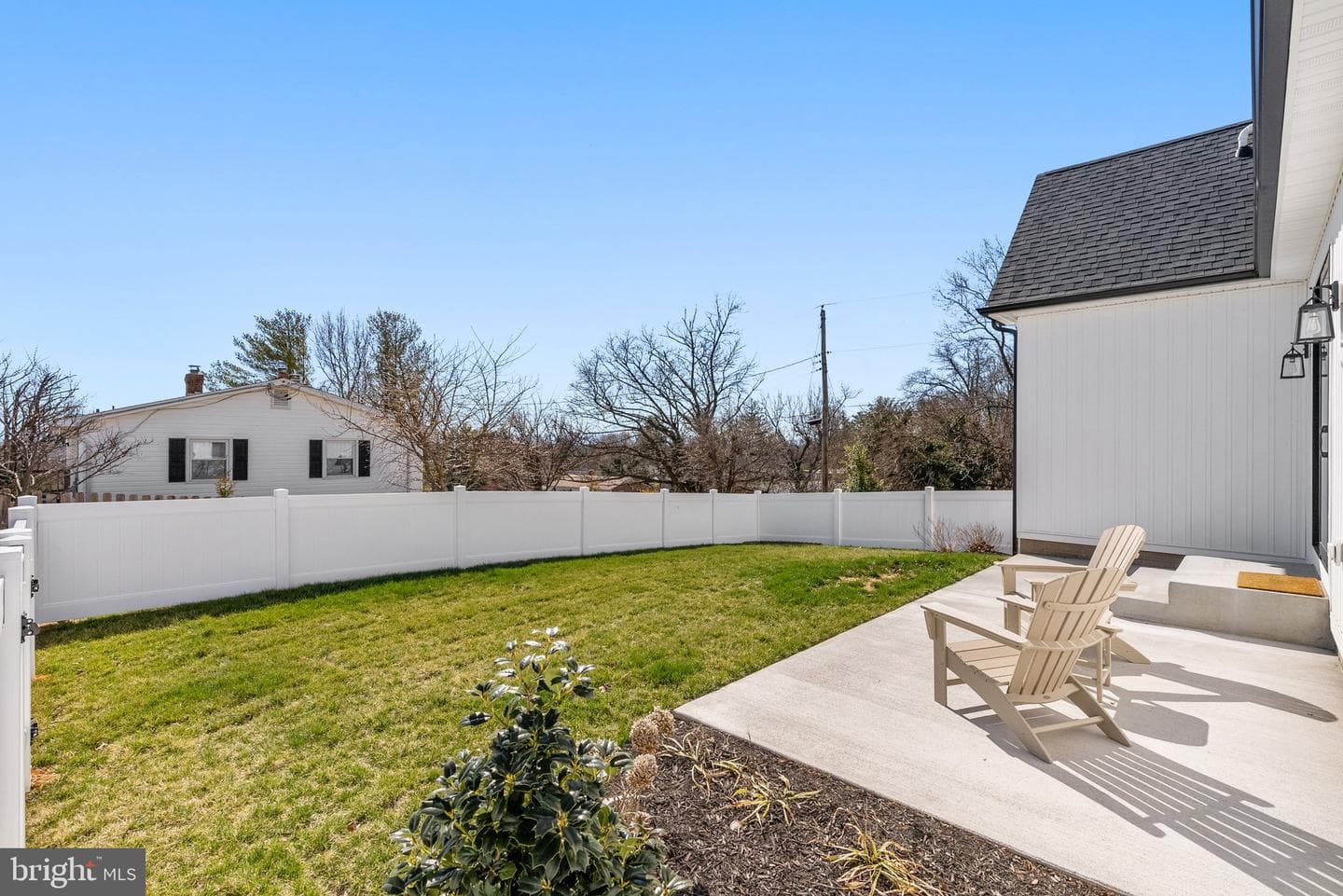 2532 Middle Road photo 40