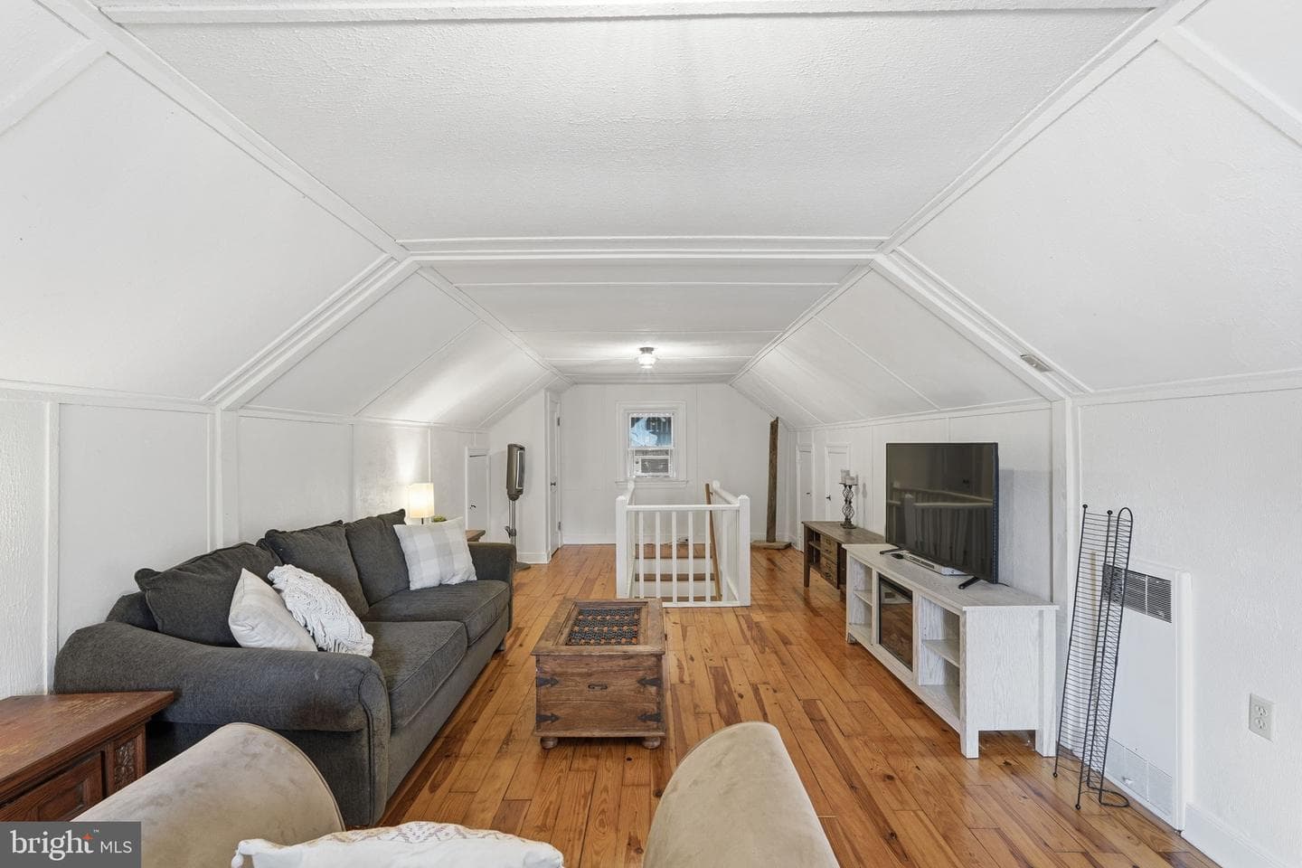528 Battle Avenue photo 24