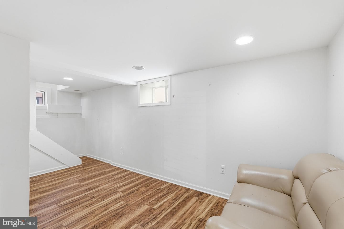 601 Gray Avenue photo 11