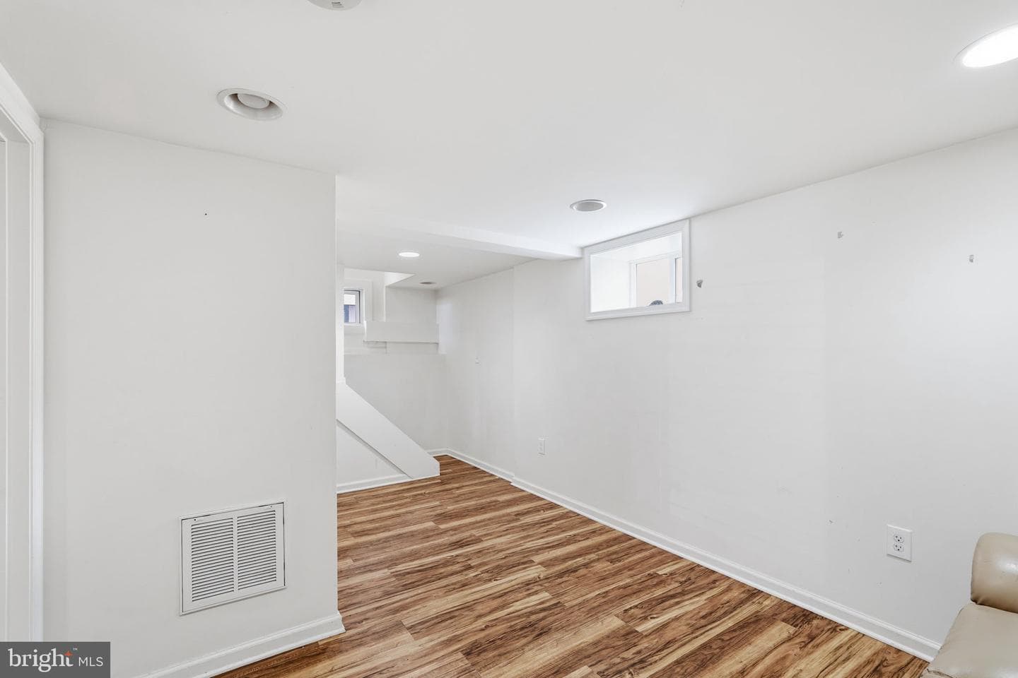601 Gray Avenue photo 13