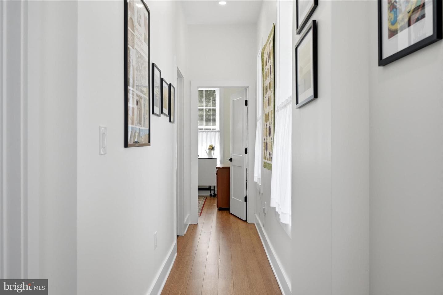 411 N Loudoun Street #105 photo 38