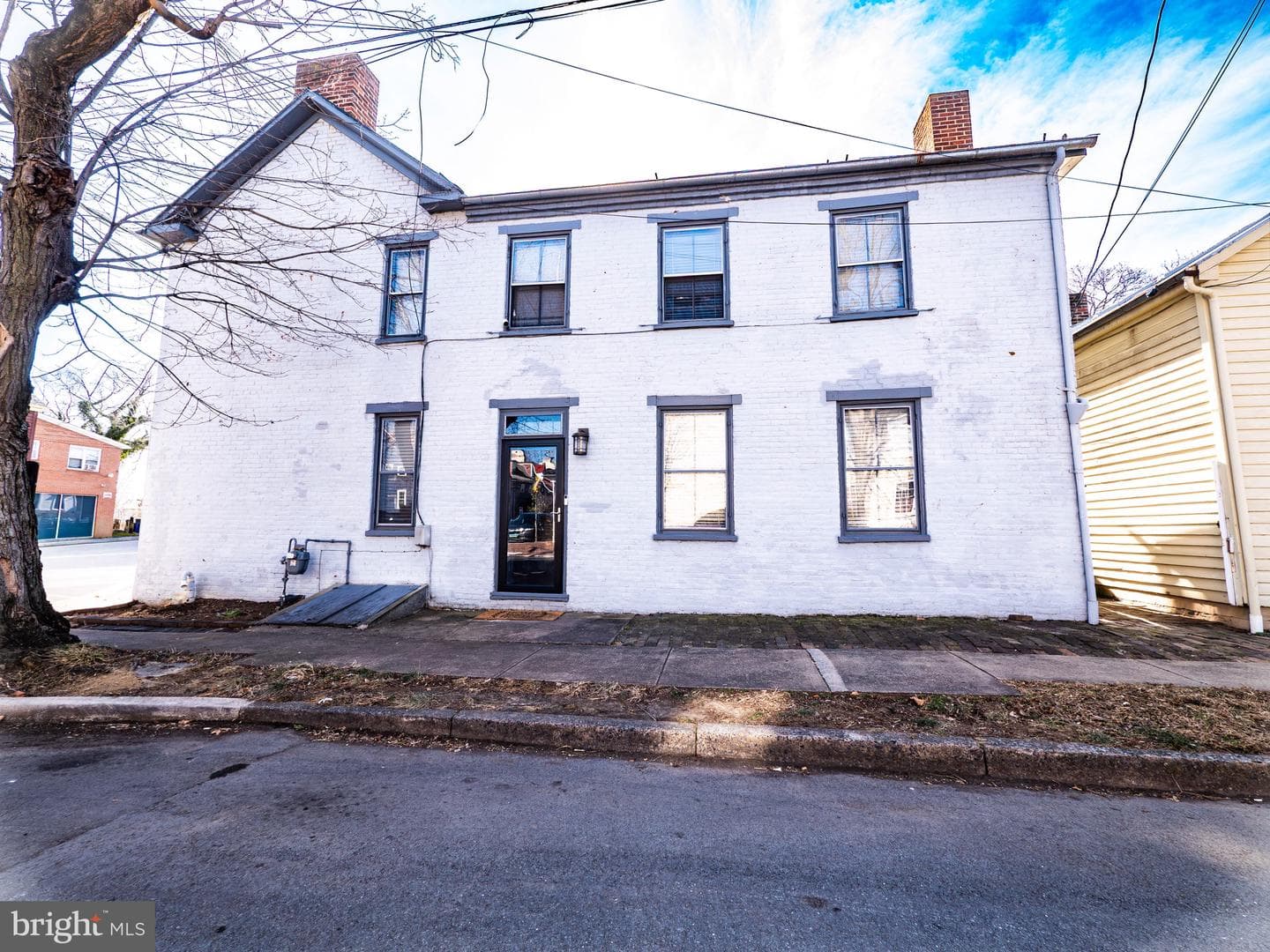 703 S Loudoun Street, Winchester