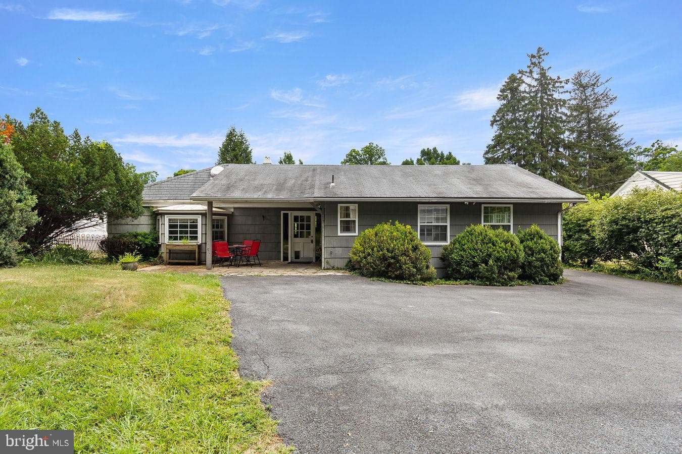 443 Fairmont Avenue photo 1