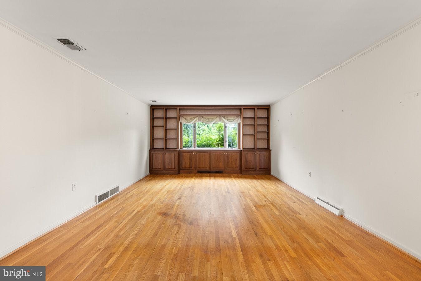443 Fairmont Avenue photo 11