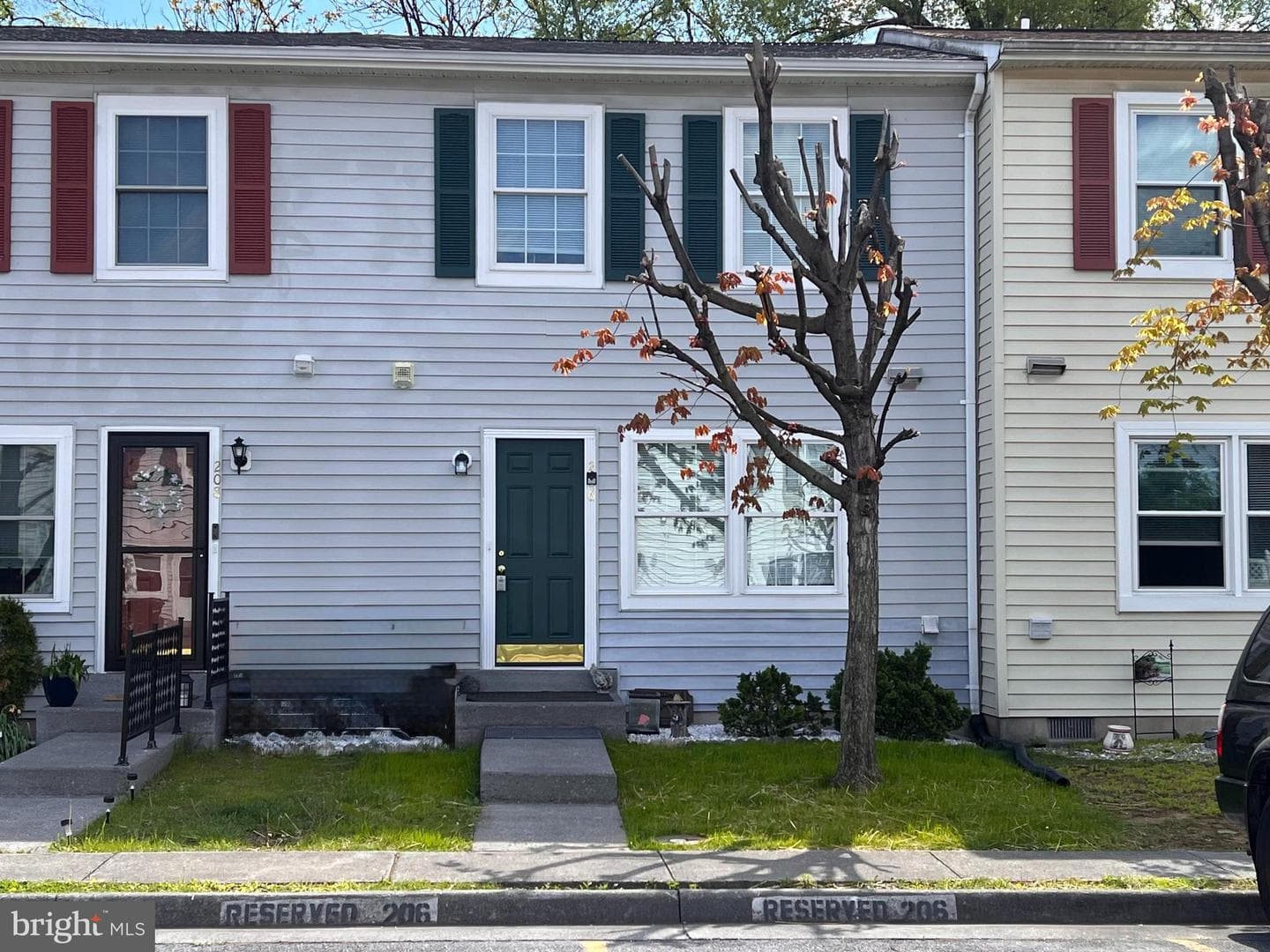 206 Kimberly Way, Winchester