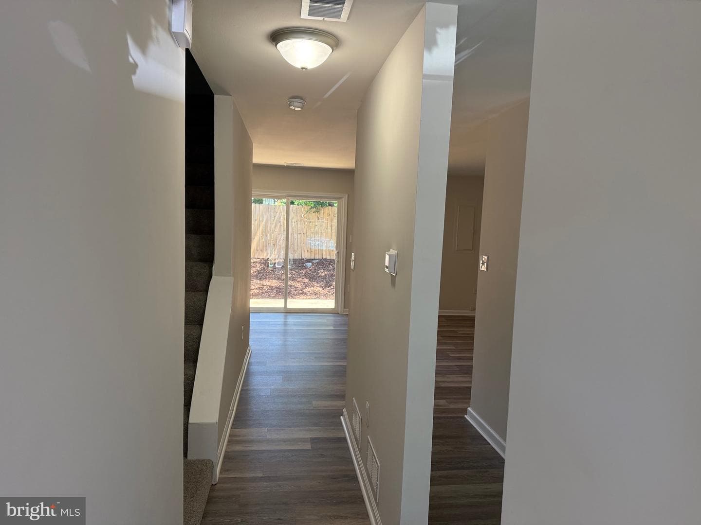 206 Kimberly Way photo 3