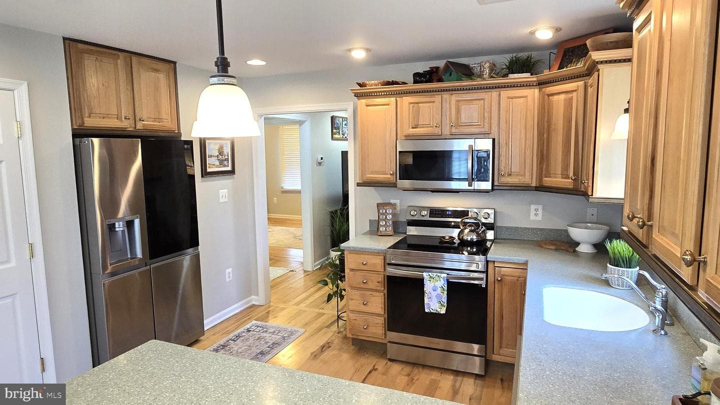1026 S Kent Street photo 17